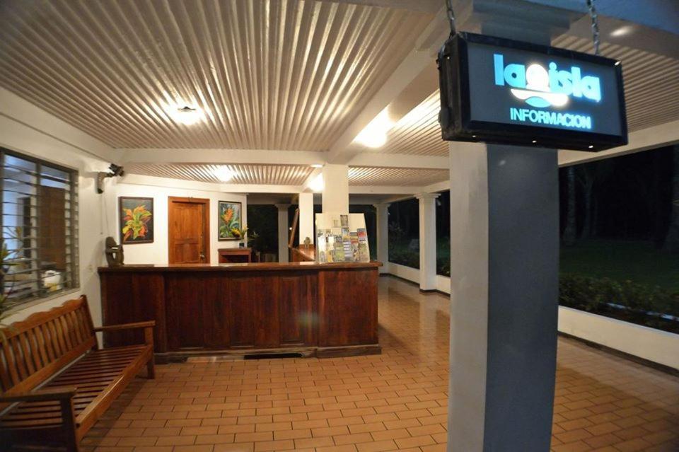Hotel La Isla باريتا المظهر الخارجي الصورة
